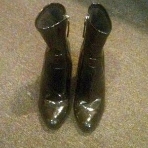 Steve Madden Black Patent Leather Womens Dress Boots Clear Heels Women's Sz 8.5M
